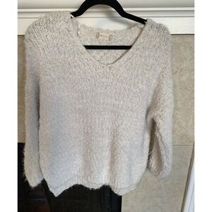 Altar'd State Sz S/M V-Neck Long Sleeve Loose Knit Slit Hem Fuzzy Sweater Ivory